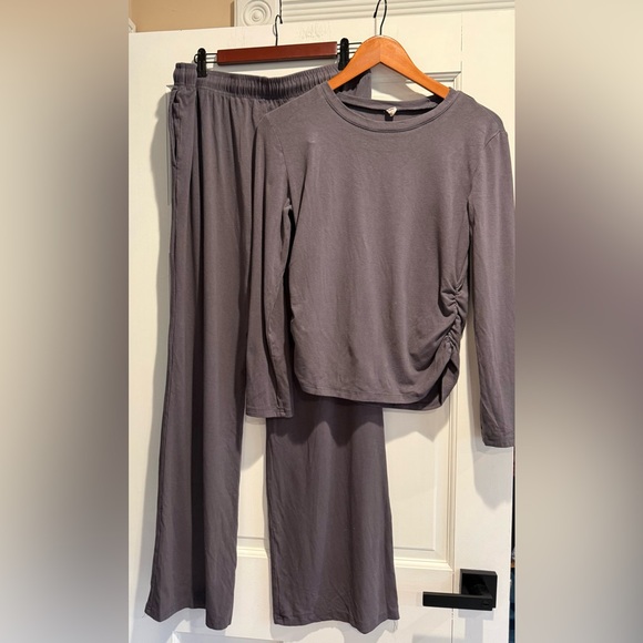 Collection of lounge/ athletic wear Nike Northface Profit - Picture 12 of 13